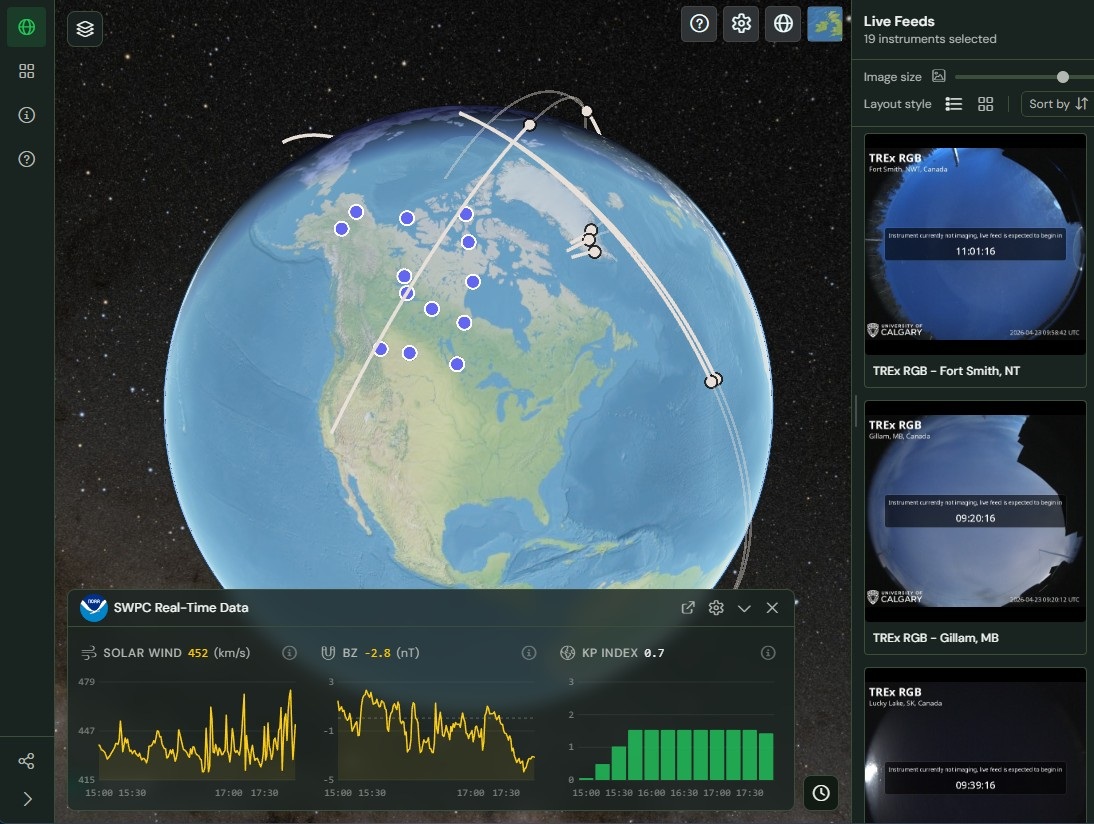 AuroraX Real-time Viewer showing live aurora camera feeds and space weather data